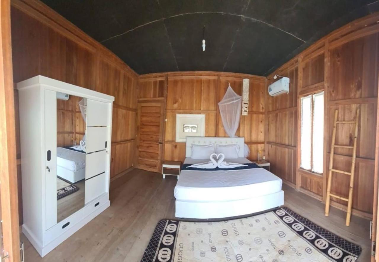 Готель Panorama Ekas Екстер'єр фото